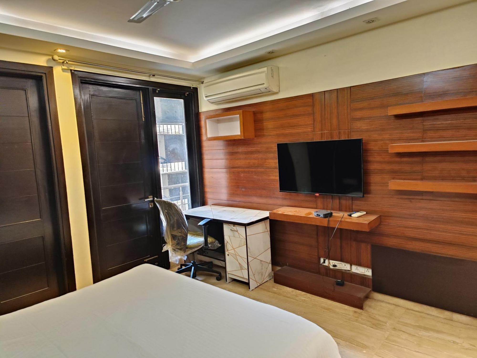 Greenleaf Apartment And Suites, Greater Kailash 1 Нью-Делі Екстер'єр фото